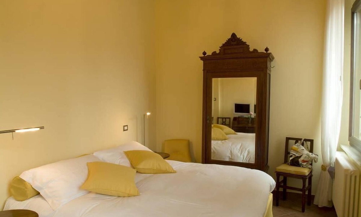 Ferrara Historic Centre Bed & Breakfast | Ada Bed and Breakfast