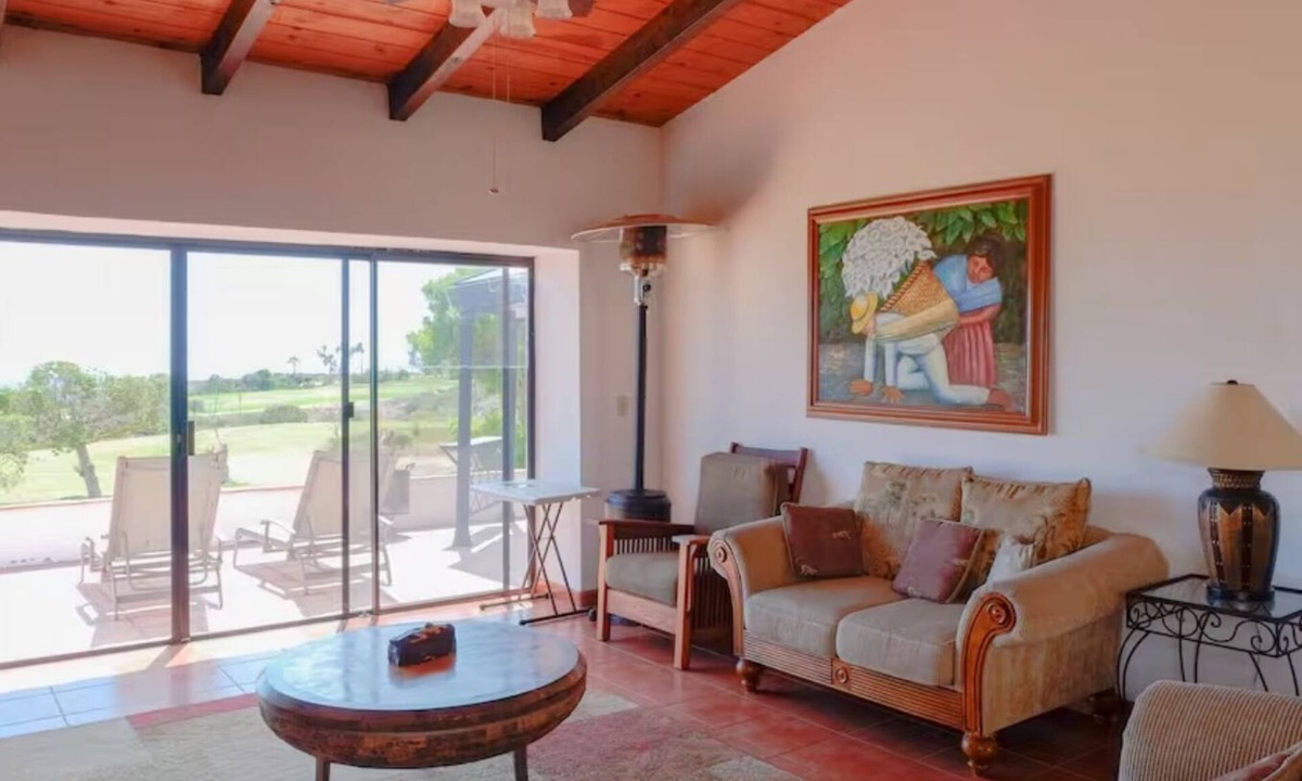Salsipuedes House | Baja Mar Country Club Casa 3 Recamaras Frente a campo de Golf y lago