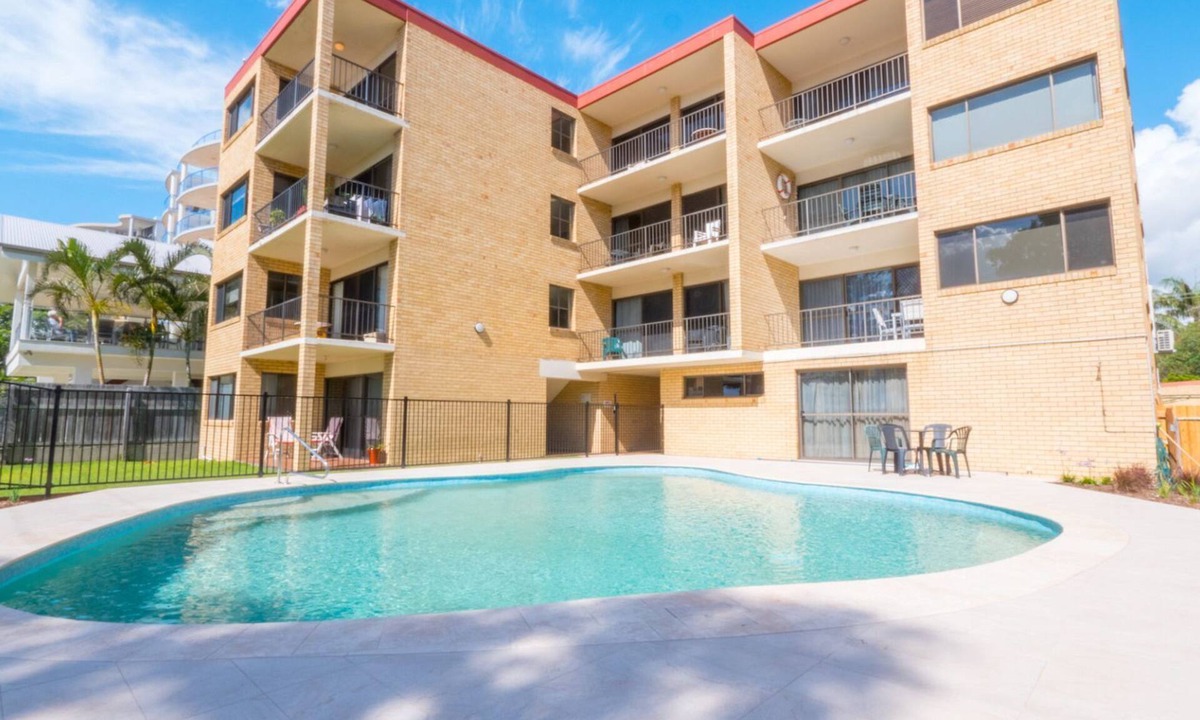 Golden Beach Apartment | Golden Shores Unit 3, 21 Landsborough Parade
