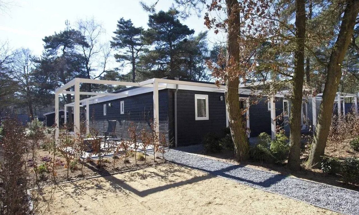 Otterlo House | Studio with a terrace