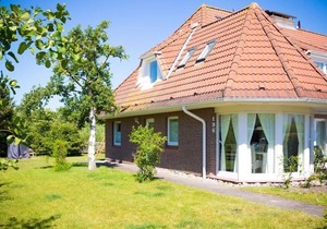 Böhler Brise (pet-free accommodation) - Haus Georgi in Sankt Peter-Ording