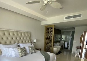Brand New 4 bedroom Luxury 5-Diamond Resort in Los Cabos, Garza Blanca! in Cabo San Lucas
