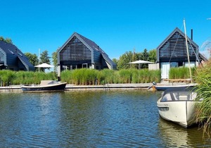 Eco-villa at the Slotermeer in Balk