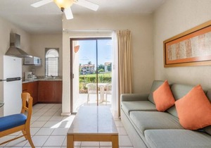 Hotel ∙ Cozy 1BR Condo Near Las Palmas Park in Campo de Golf Fonatur