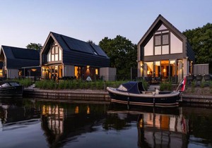 Luxurious detached water villa with jetty in Balk