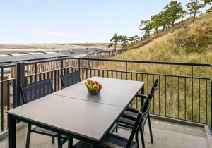 Luxury 4-person apartment in the holiday park Landal Kaap West in West-Terschelling