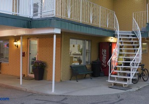 Sun-Dek Motel in Medicine Hat
