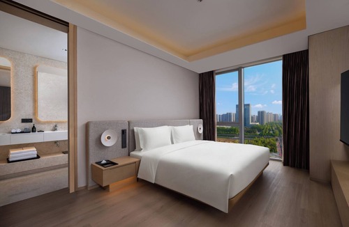 Lianchi District Hotel | baodingaiqingchengjiudian
