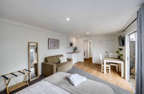 Taradale Apartment | Cabbage Tree Corner