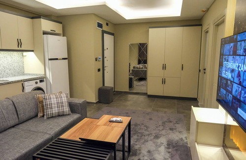 Yenisehir House | Charming building with 1 bedroom and WiFi, AC in enchanting Mersin