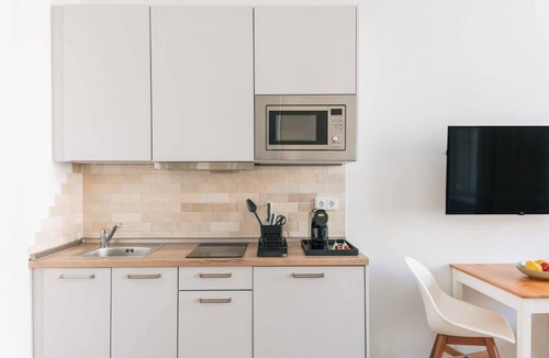 Friedrichshain Apartment | Frankfurter Allee Double Apartments by Sabine