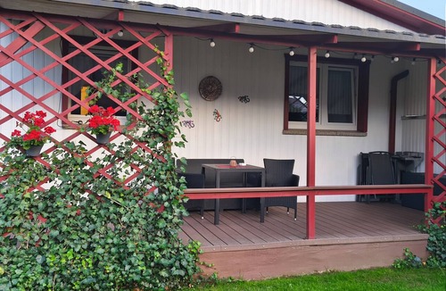 Harzgerode House | Gemütlicher Bungalow mit Terasse im Harz