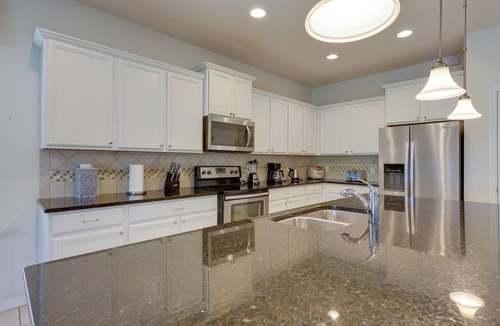 Florida Central Atlantic Coast House | Great value 8br/6ba pool villa and lake view from 250/nt , Close to Disney