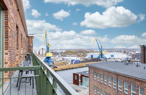 Wismar Apartment | Schickes Apartment mit Balkon in Erstklassiger Lage im Hafen Inkl. Saunanutzung