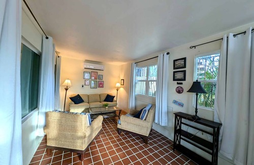 Esperanza Apartment | Spacious 2 Bedroom in Esperanza