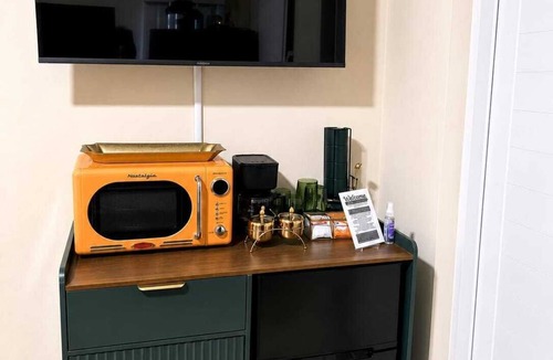 The Quarter House | THE PRAIRIE NOOK - AT LITTLE HOUSE ON THE PRAIRIE is a cozy one bedroom suite