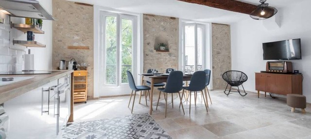 (13c) Le marche Provencal in Antibes
