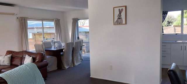 A spacious and sunny house in the heart of Havelock North in Havelock North