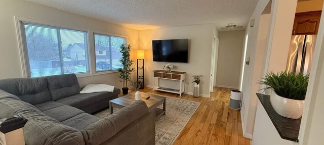 A Spacious & well furnished 5bedroom house,perfect for relaxation and unwinding! in Eagan