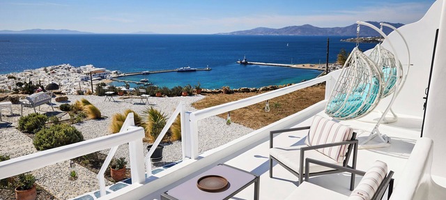 Amazing Panoramic View From New Port Up To The Famous Windmills And Beyond in Mikonos