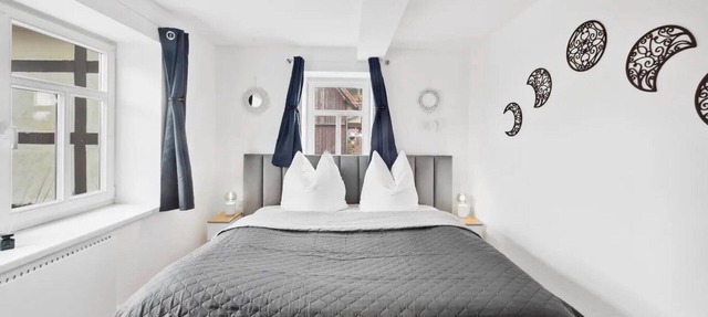 Apartment 'Apartments Am Hainich - Elsbeere' with Shared Terrace, Private Garden and Wi-Fi in Hörselberg-Hainich