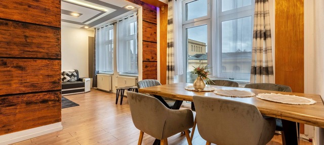 Apartment 'Gera' with Balcony and Wi-Fi in Gera