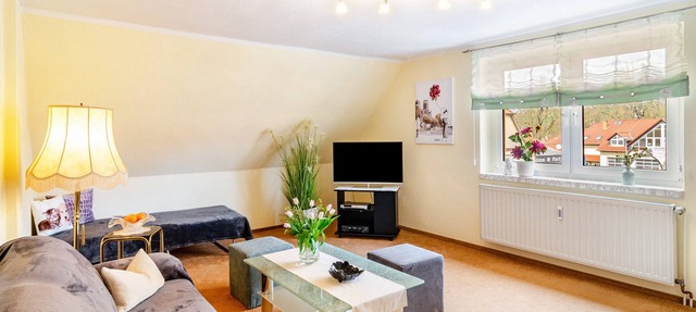 Apartment 'Inge' with Shared Terrace and Wi-Fi in Uder