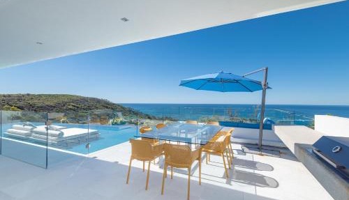 Azure in Sunshine Beach