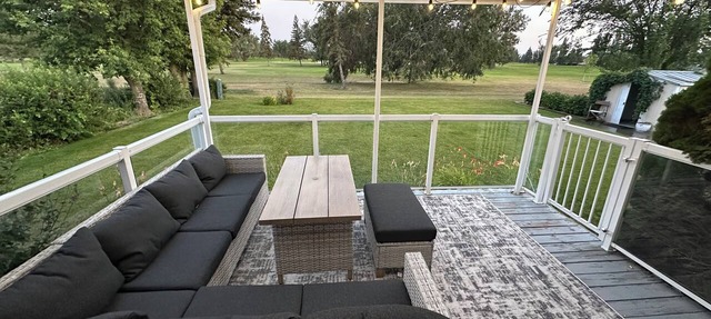 Back Nine Bungalow in Taber