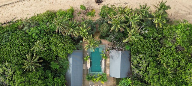 Beach Villa Fiji comes with an optional chef service, which is very economical. in Korolevu