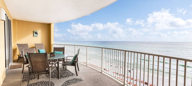 Beachfront Luxury! Beach Chairs Included! Right on the Beach! in Panama City Beach
