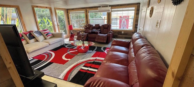 Beautiful 4/3 in the Heart of Jax - 5 mins from DT in Jacksonville