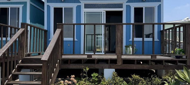 Beautiful Oceanfront Bungalow Nestled in Tranquil Surf Camp 30min past Rosarito in La Mision