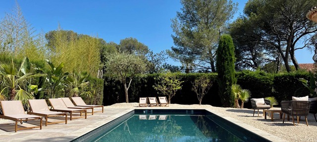 Beautiful Villa With Pool Near the Beach in Saint-Raphaël
