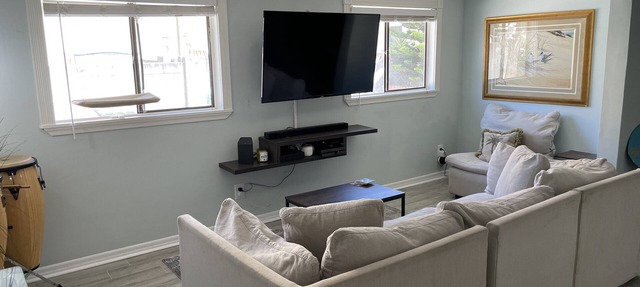 Beautifully remodeled home steps away from the Beach! in Jacksonville Beach
