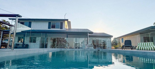 Bella Luna Beach Front 2 bed in South Mission Beach