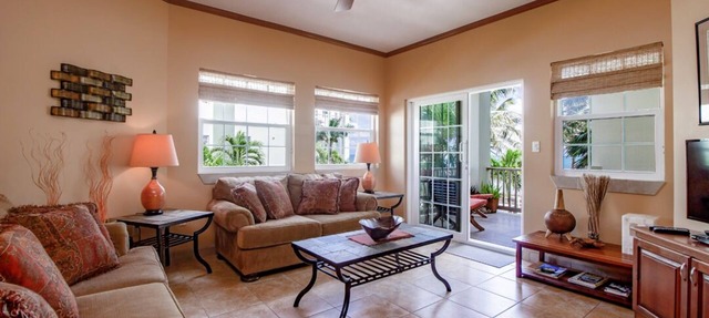 Bermuda Beach Ocean Front 2-Bedroom Condominium - Gold Standard Approved in San Pedro
