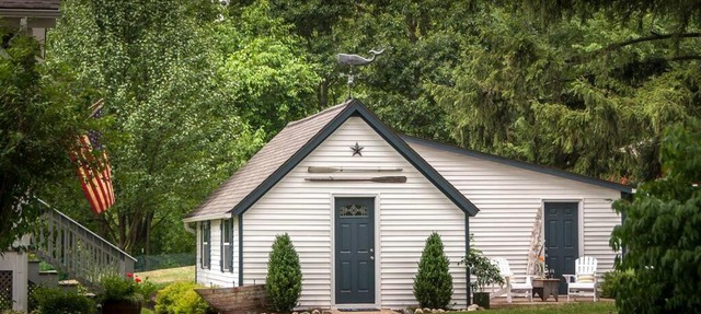 Blue Vieira Cottage in Fennville