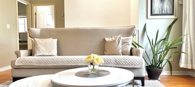 Bright and Spacious Unit in Central Vancouver Close to YVR and Downtown w/AC in Vancouver