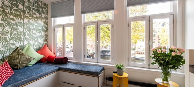 Canal-View Studio for 2 · Smart TV · Steps to Anne Frank House, Jordaan in Amsterdam
