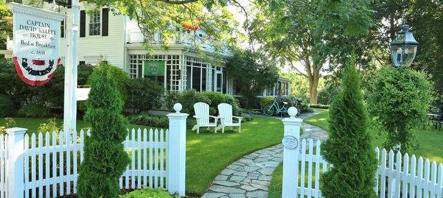 Captain David Kelley House Bed & Breakfast in Centerville