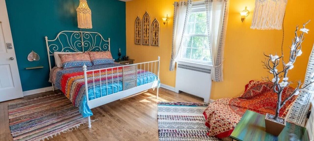 Cardinal Inn ~ Boho Room in Cornwall