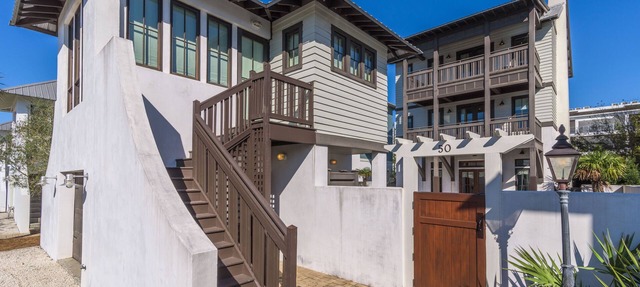 Carriage House! STEPS from Rosemary Tennis Courts! in Inlet Beach