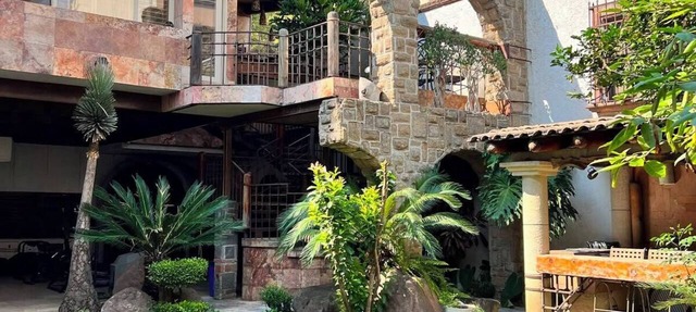 Casa Sol: Designer Villa in the Heart of Del Valle, Mexico City in Ciudad de México