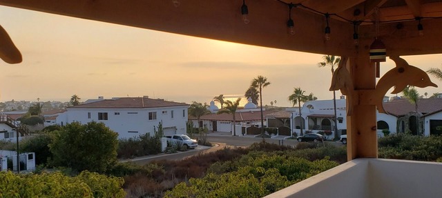 Casa Tortugas - a Cozy, Relaxing House in a Gated Oceanfront Resort in Ensenada
