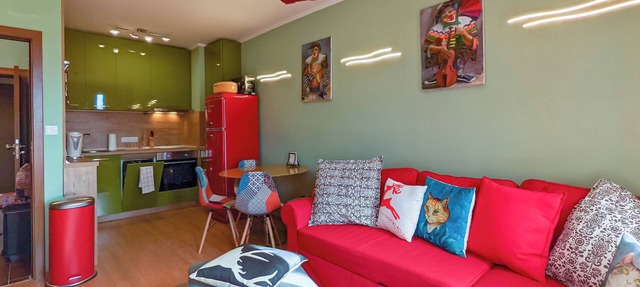 Cedar Lodge IV One BDRM Flat D2 Across from Gondola Station! in Bansko