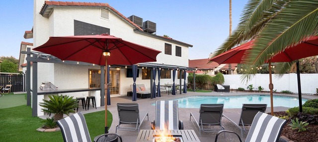Centrally located Hiker and Golfer's Paradise in Phoenix