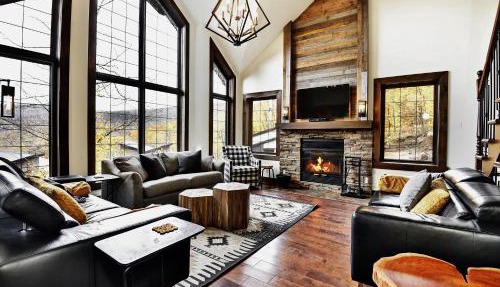 Chalet 27 Chemin Blanc by Les Chalets Alpins in Stoneham