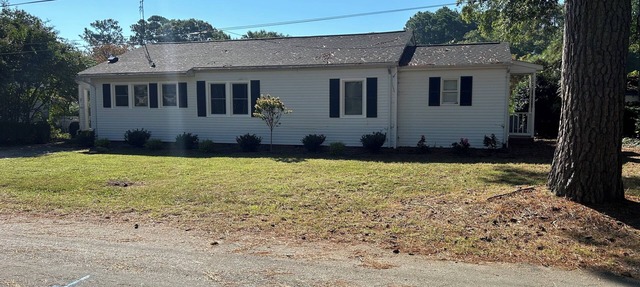 Charming 3-bedroom house with WiFi, AC in fantastic Gloucester Point in Gloucester Point