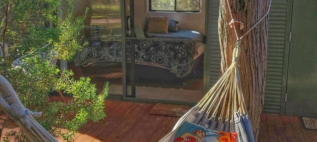 Charming 3-bedroom cabin in a nature's paradise on Kangaroo Island in Pelican Lagoon